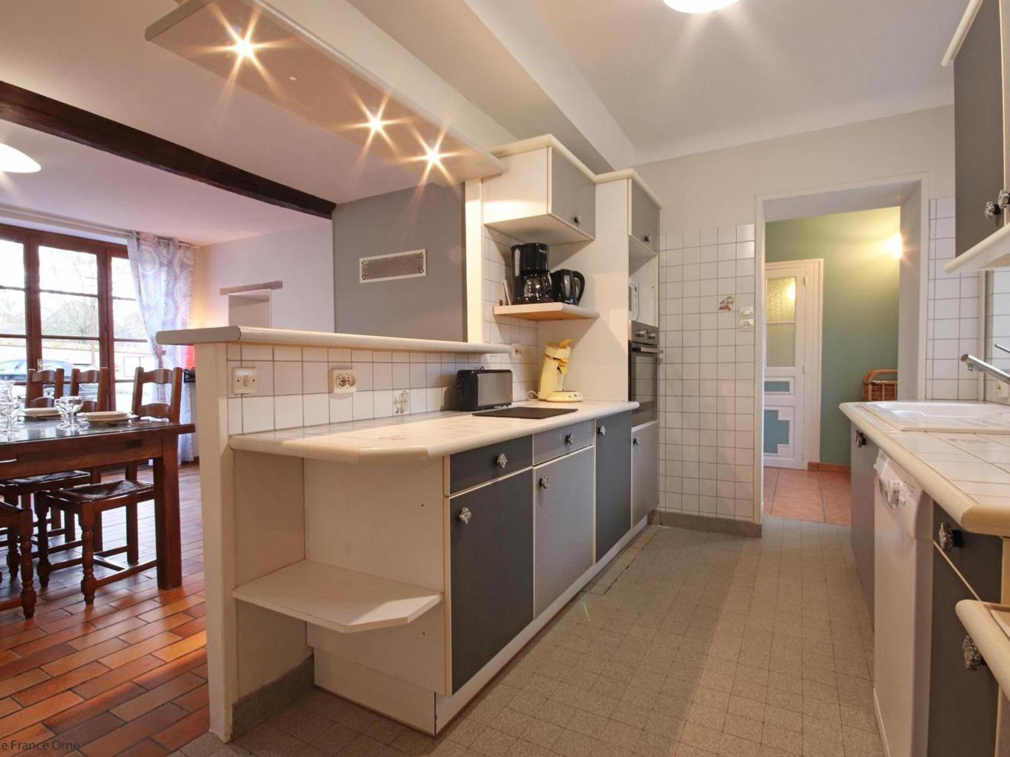 Maison Percheronne Spacieuse Avec Billard, Babyfoot, Et Jardin Clos, Animaux Bienvenus ! - Fr-1-497-65 La Mesniere Buitenkant foto
