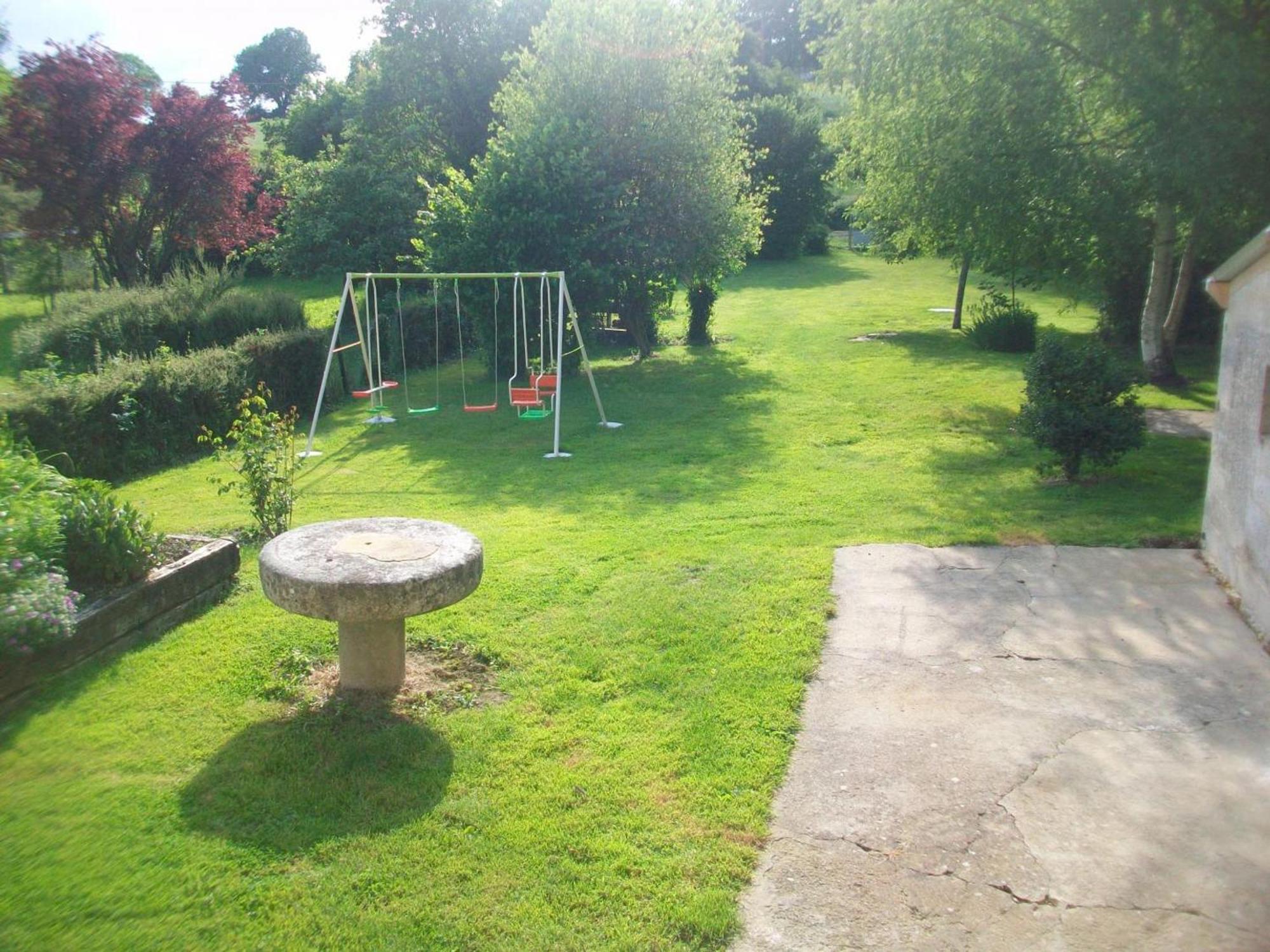 Maison Percheronne Spacieuse Avec Billard, Babyfoot, Et Jardin Clos, Animaux Bienvenus ! - Fr-1-497-65 La Mesniere Buitenkant foto